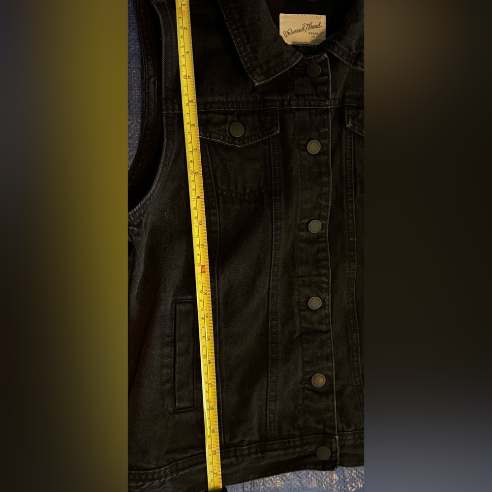 Universal Thread Size Medium Charcoal Black Denim Vest - Picture 12 of 12